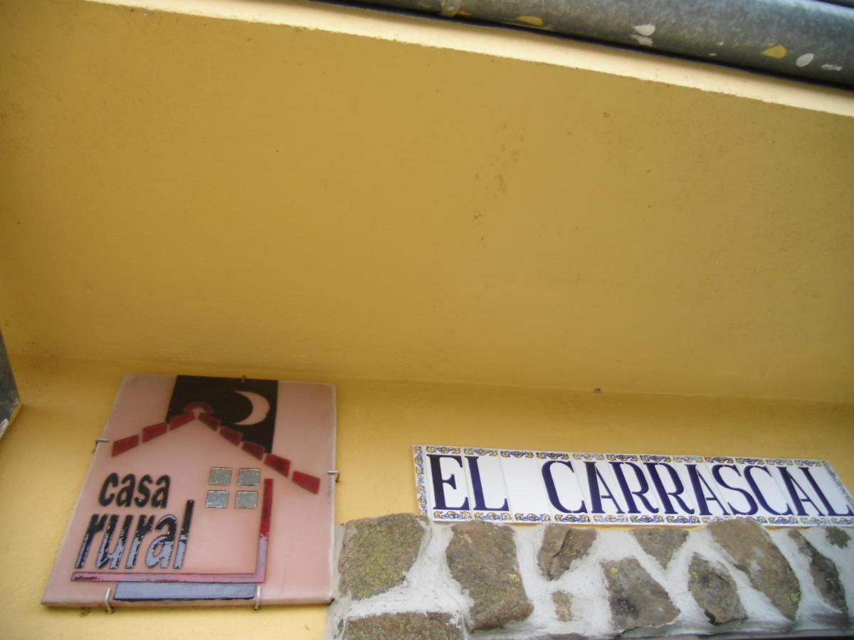 Casa Rural El Carrascal Valdefuentes de Sangusín Exteriör bild